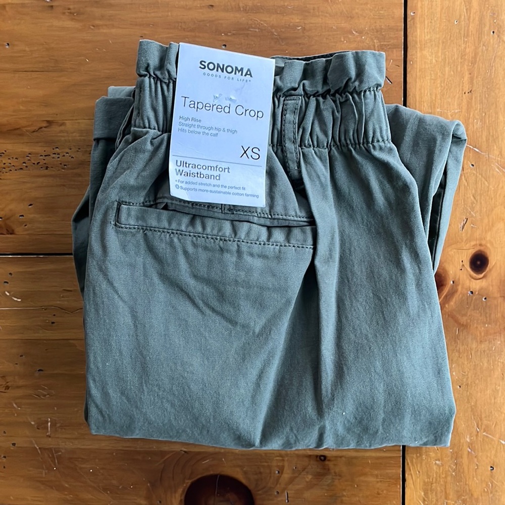 Sonoma Tapered Crop army green pants